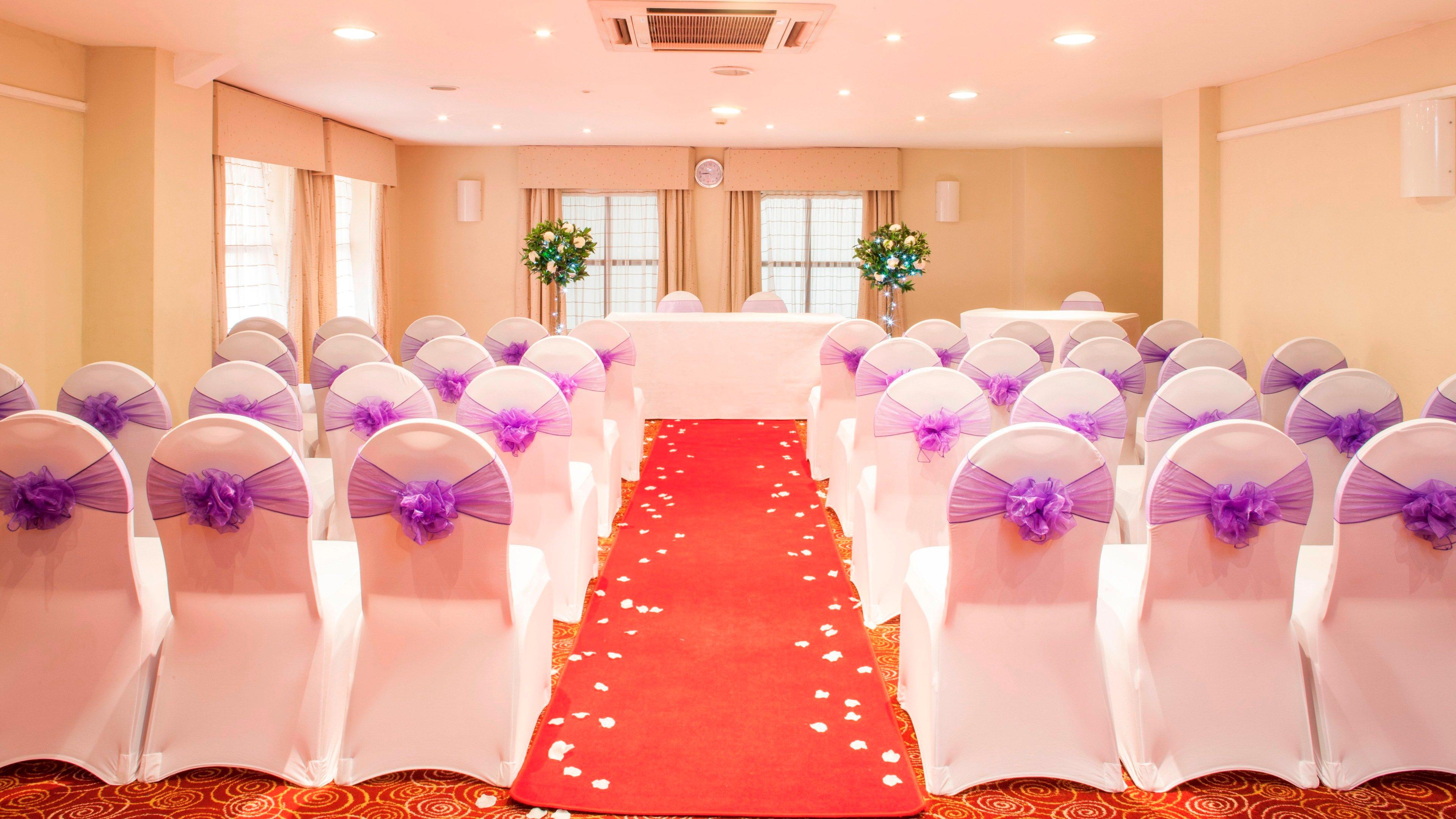 Rotherham-sheffield M1,jct.33 By Ihg Hotel Rotherham