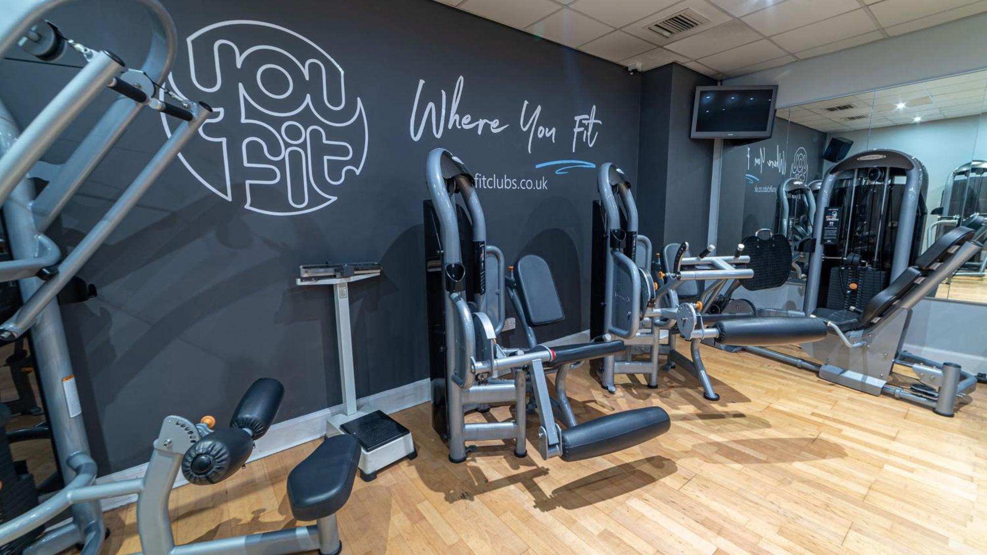 Rotherham-sheffield M1,jct.33 By Ihg 4* Rotherham