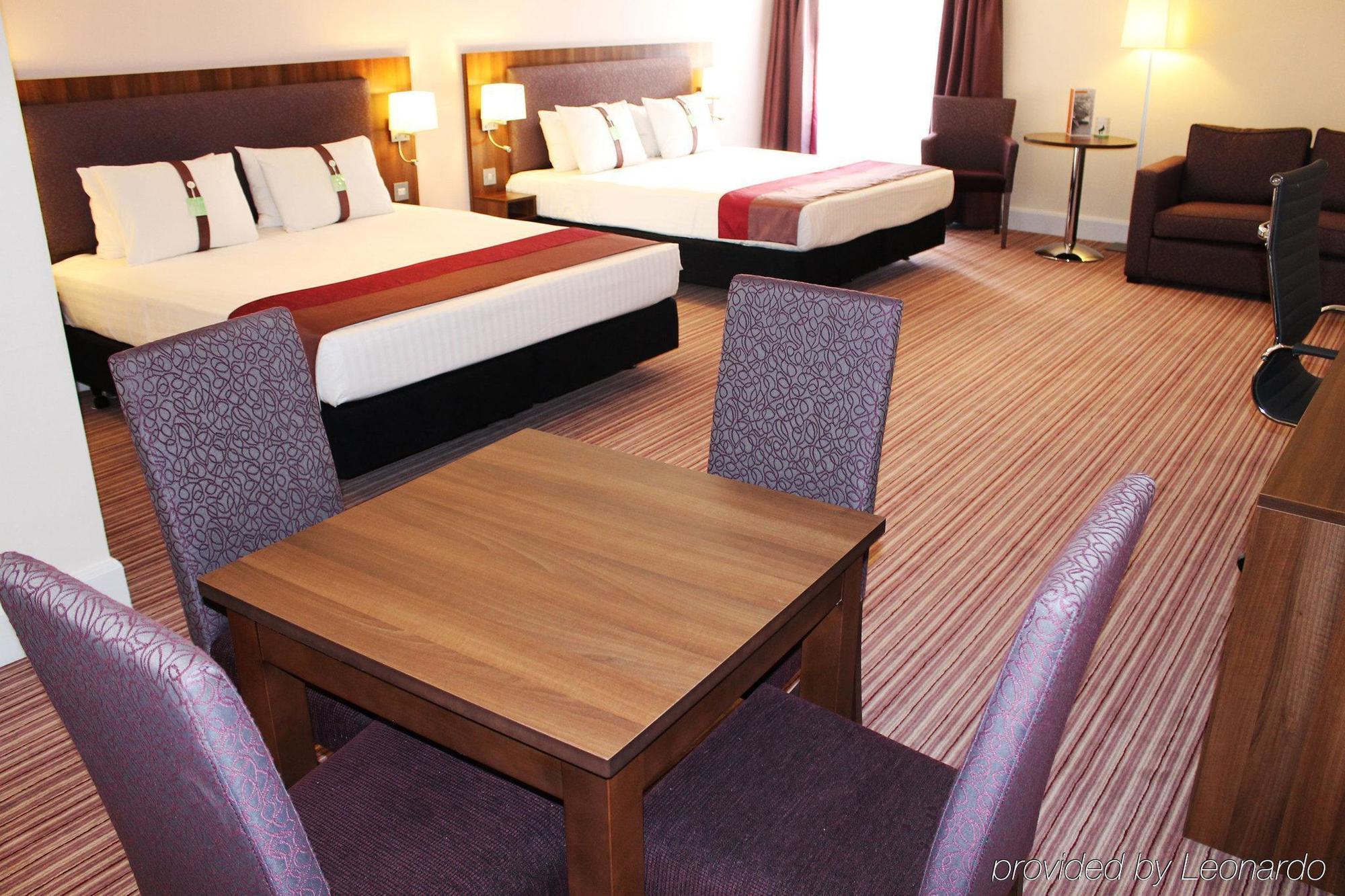 Rotherham-sheffield M1,jct.33 By Ihg 4* Rotherham
