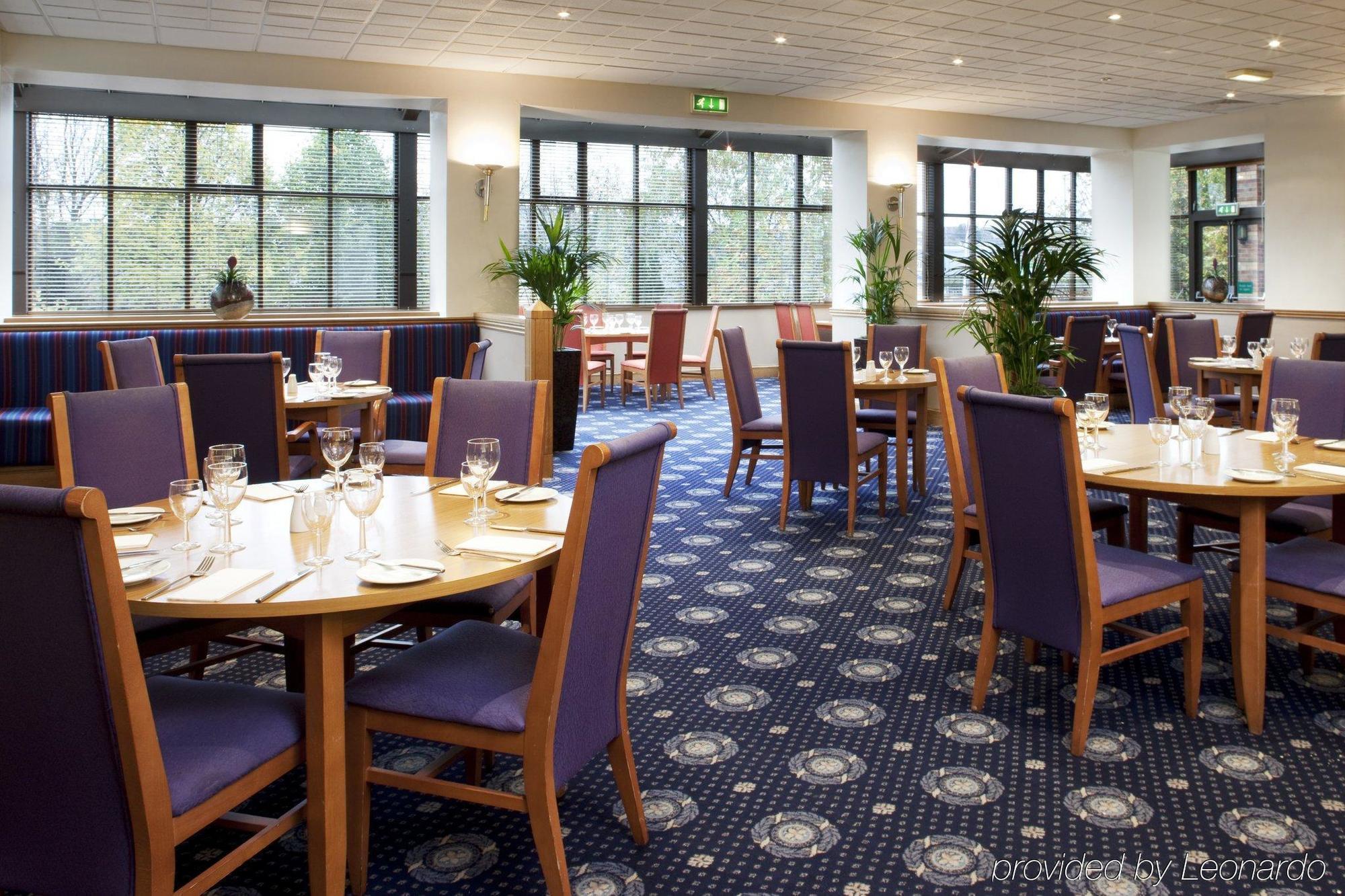 Rotherham-sheffield M1,jct.33 By Ihg 4*